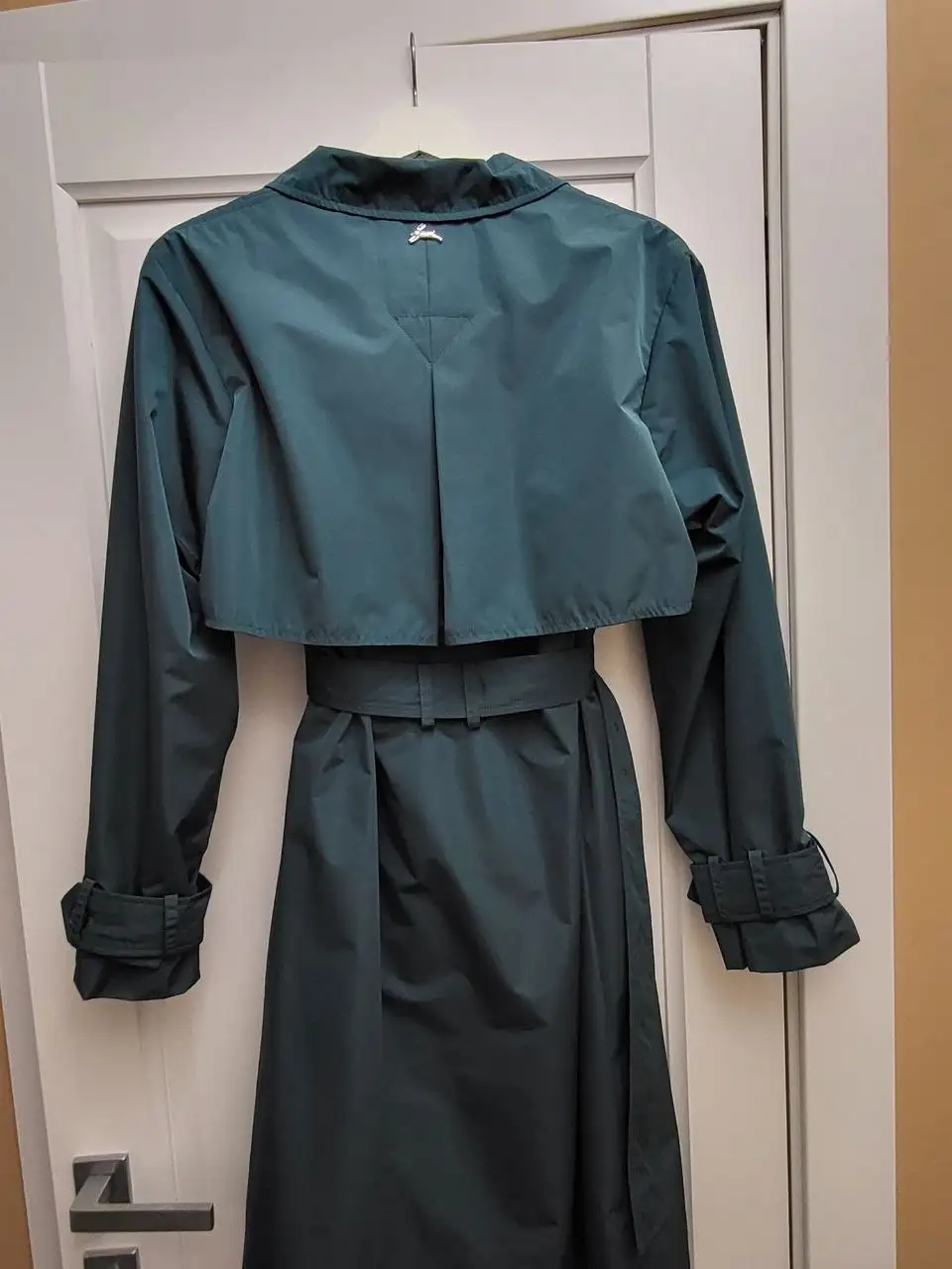 Женский тренч Akhmadullina Dreams размер 40 (XS) зеленый - Верхняя одежда (Одежда) в Екатеринбург