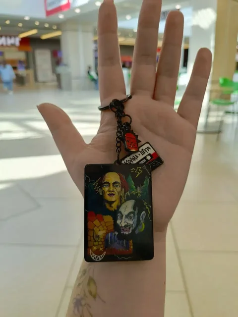 Обмен дубликатов обвесов КиШ из Burger King - Туры в Екатеринбург