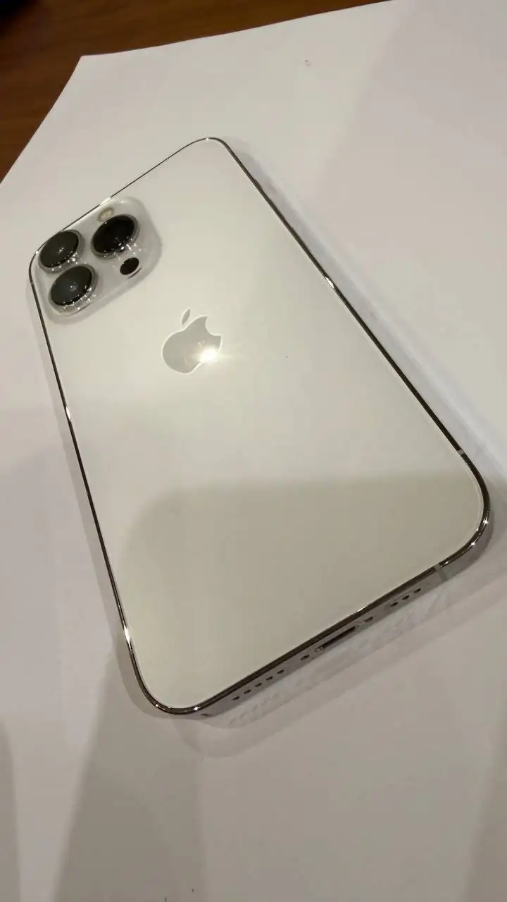iPhone 13 Pro 128ГБ с заменой батареи - Смартфоны (Электроника) в Екатеринбург
