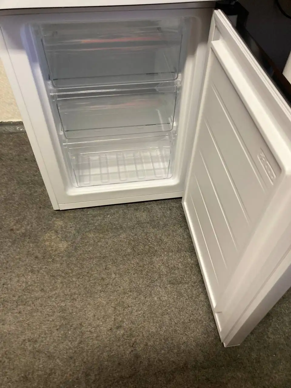 Продам холодильник Aceline B16AMG - Холодильники (Для дома и дачи) в Екатеринбург