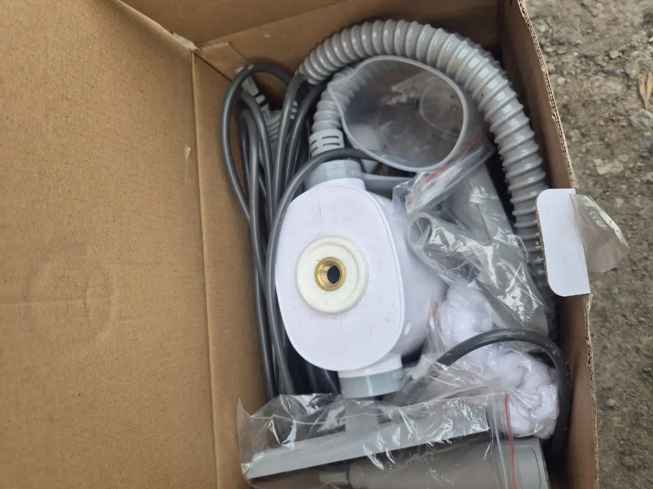 Пароочиститель DEXP HSC-1000W - Для дома и дачи в Екатеринбург