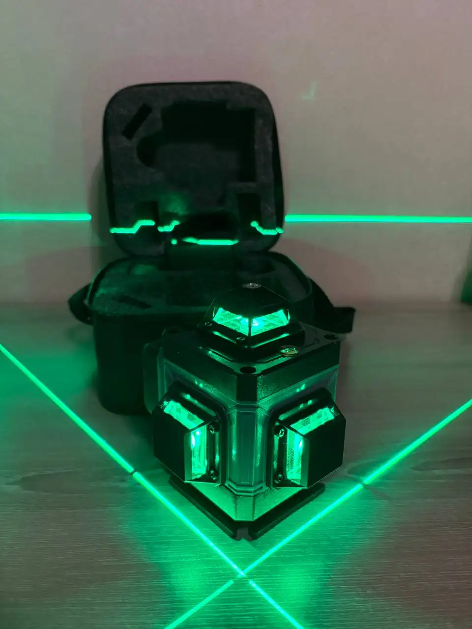 Продам аккумуляторный набор инструментов с гарантией - Электроинструменты (Инструменты) в Екатеринбург