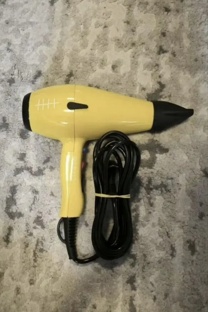 Продам профессиональный фен Kapous Tornado 2500 желтого цвета - Барахолка в Екатеринбург