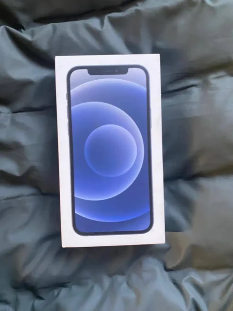 Продам iPhone 12 - Аккаунты игр в Екатеринбург