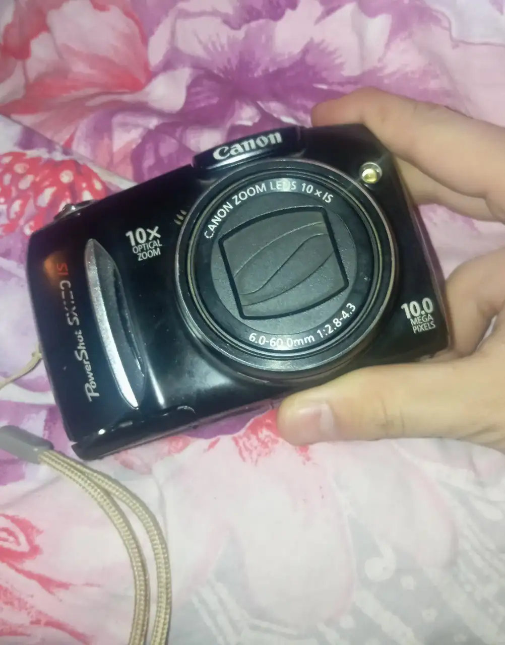 Продам камеру 2к с режимами - Фото- и видеотехника (Электроника) в Екатеринбург