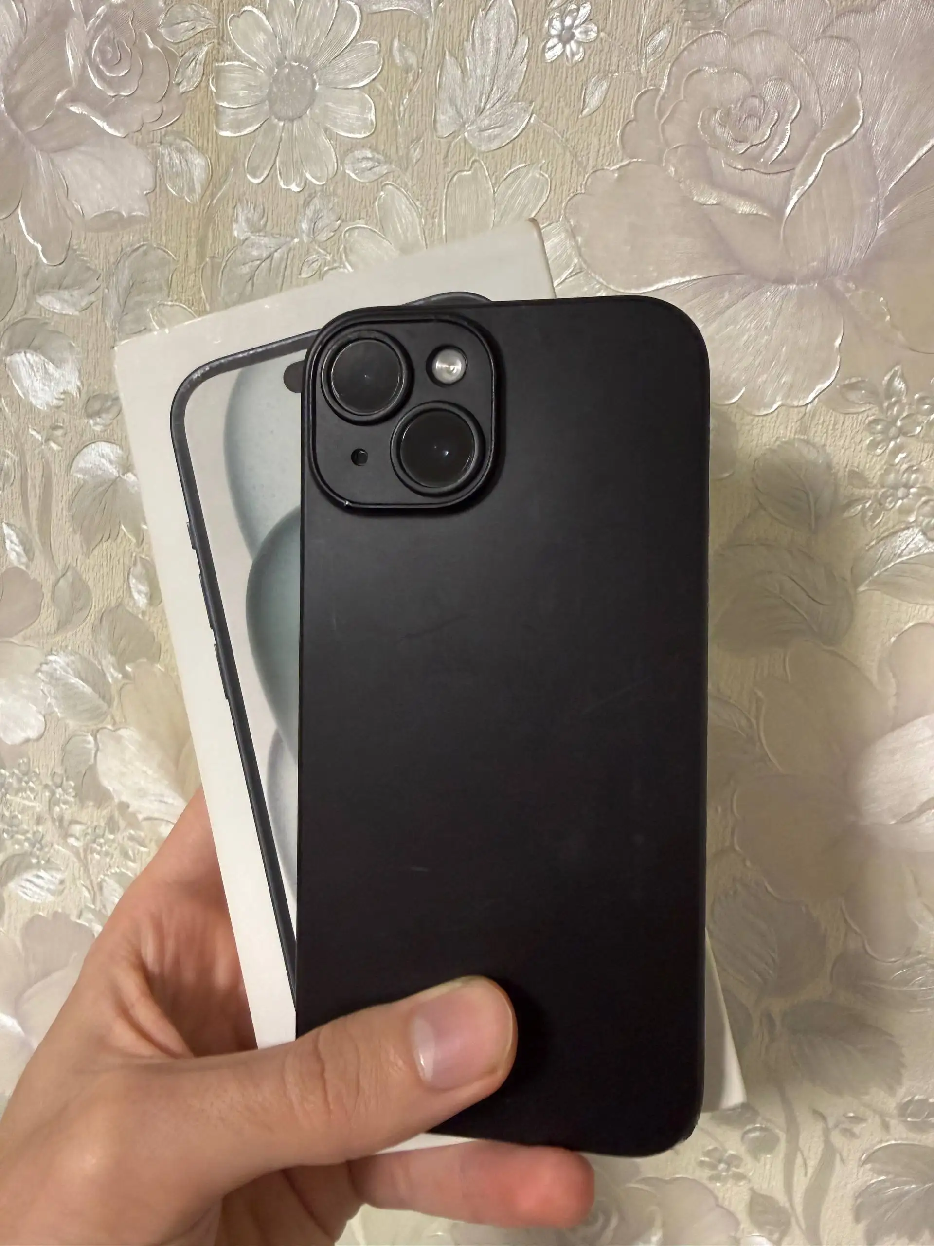 iPhone 15 128GB в хорошем состоянии - Смартфоны (Электроника) в Екатеринбург