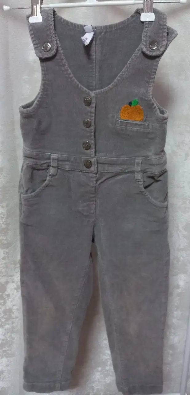 Продам полукомбинезон Playtoday и футболку H&M - Детская одежда (Товары для детей) в Екатеринбург