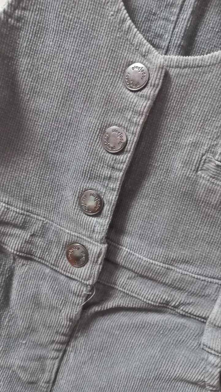 Продам полукомбинезон Playtoday и футболку H&M - Детская одежда (Товары для детей) в Екатеринбург