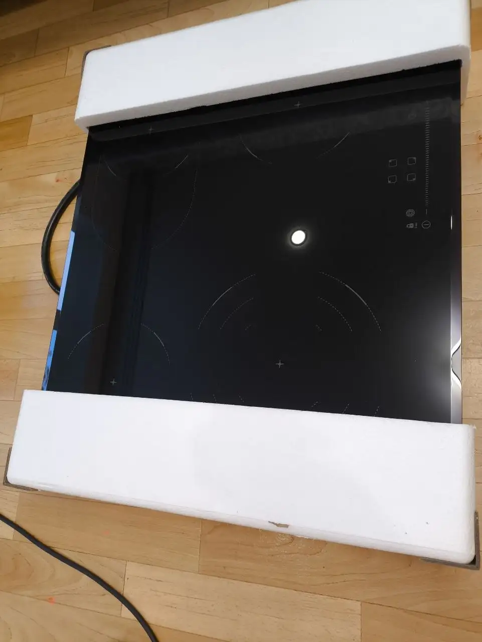 Новая варочная панель Haier HHY-C64TOVB - Кухонная техника (Для дома и дачи) в Екатеринбург