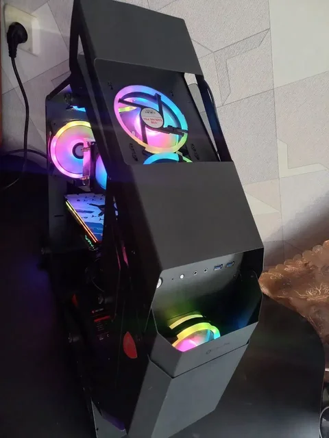 Игровой компьютер Ryzen 5 3600 с видеокартой 5700XT - Игровые приставки в Екатеринбург