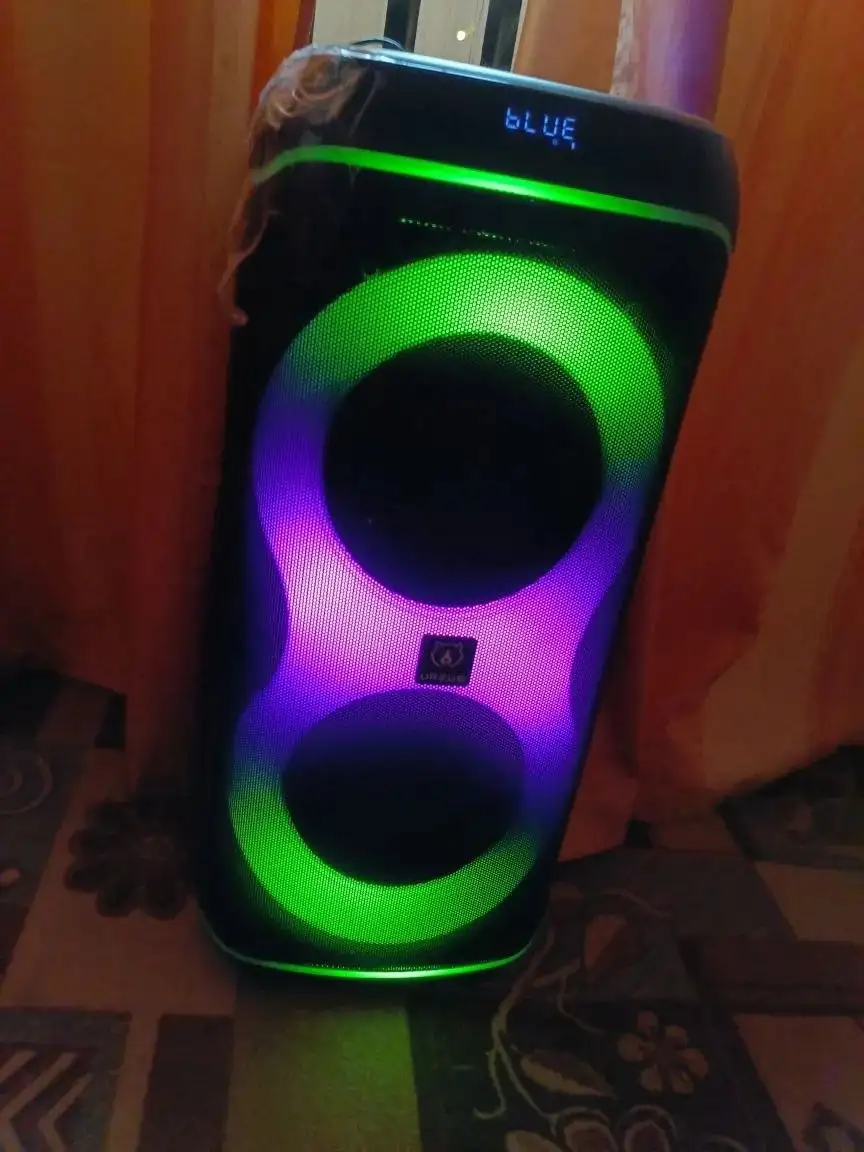 Колонка Bluetooth с подключением к микрофону - Аудиотехника (Электроника) в Екатеринбург