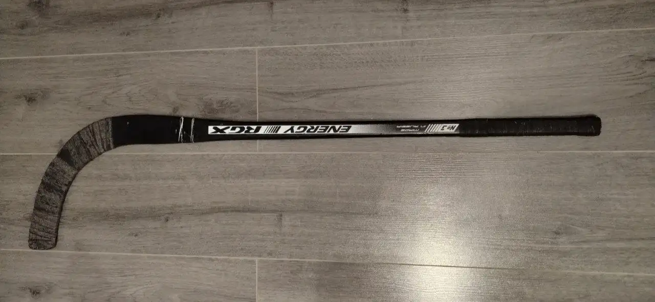 Продам клюшку для хоккея с мячом - Спортивный инвентарь (Хобби и отдых) в Екатеринбург