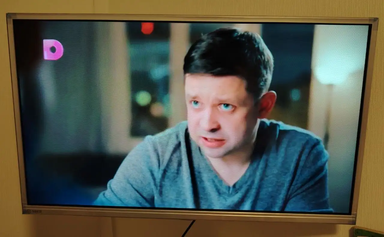 Продам телевизор Sber 32 в идеальном состоянии - Телевизоры (Электроника) в Екатеринбург