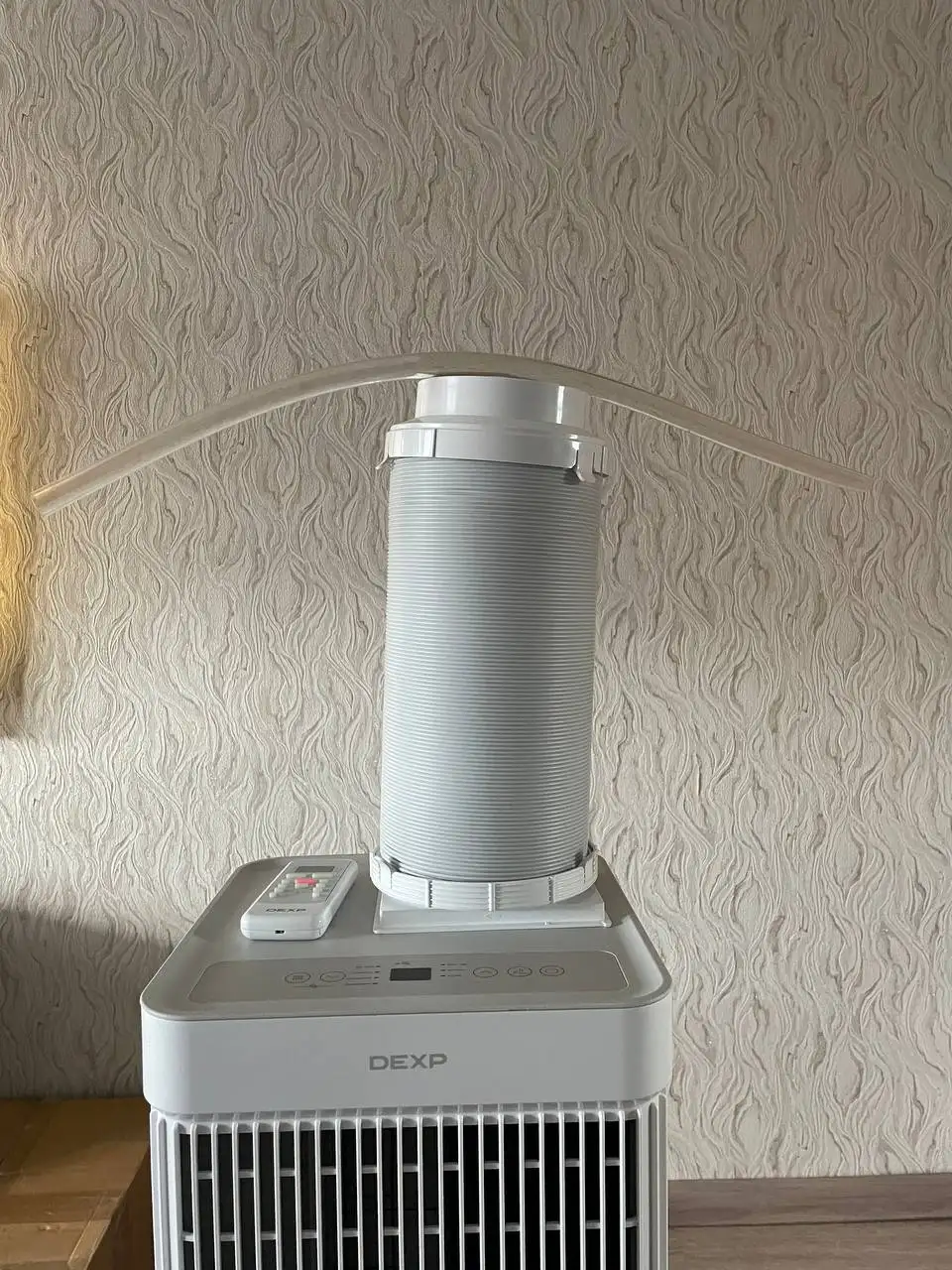 Напольный кондиционер в идеальном состоянии - Климатическая техника (Для дома и дачи) в Екатеринбург