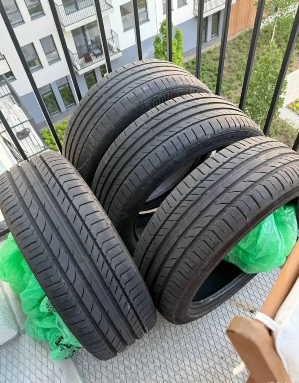 Продам летнюю резину Continental Conti sport 5 195/45 R 17 - Шины и диски (Авто) в Екатеринбург