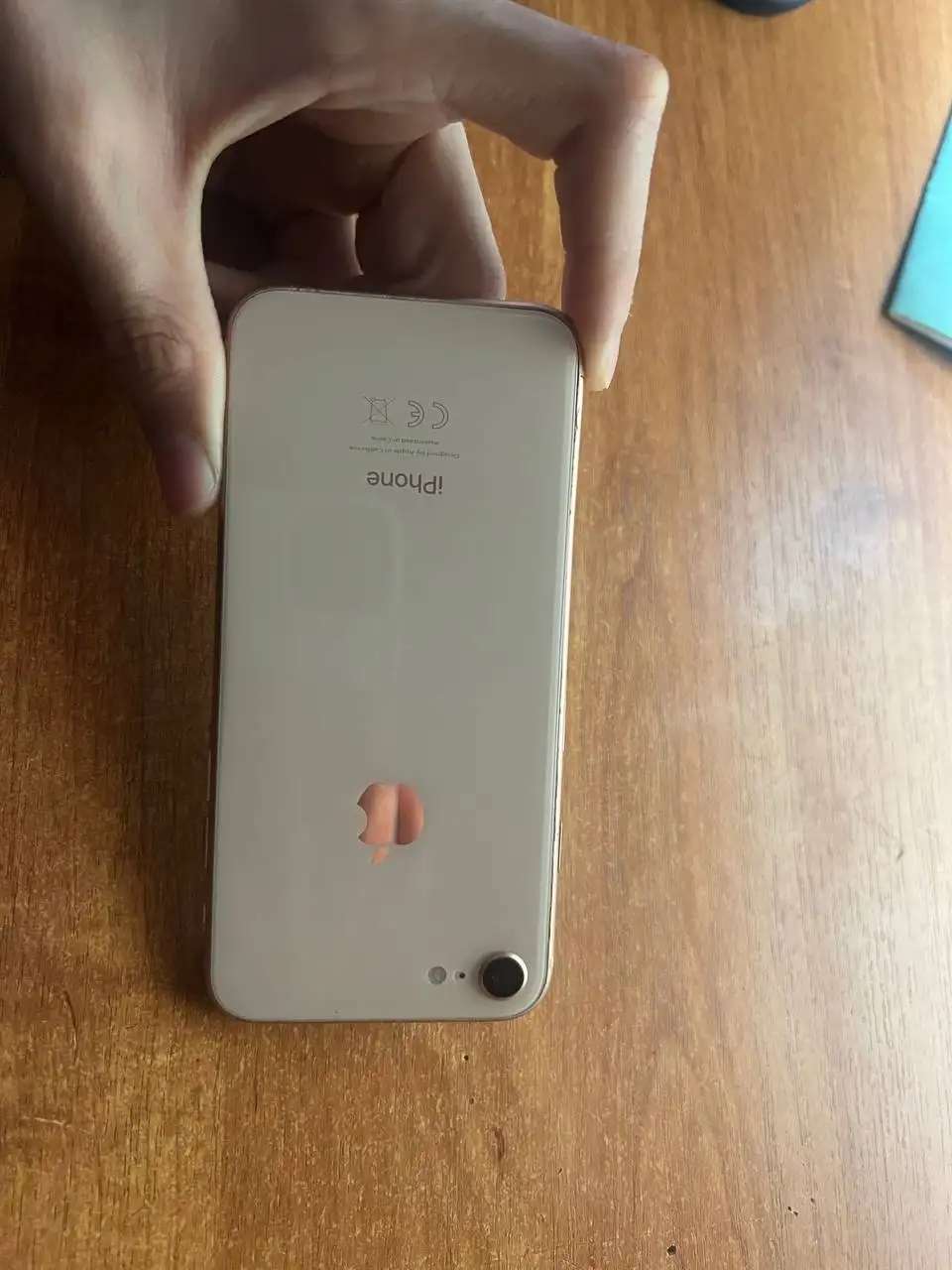 Продам iPhone 8 64 ГБ в хорошем состоянии - Смартфоны (Электроника) в Уфа