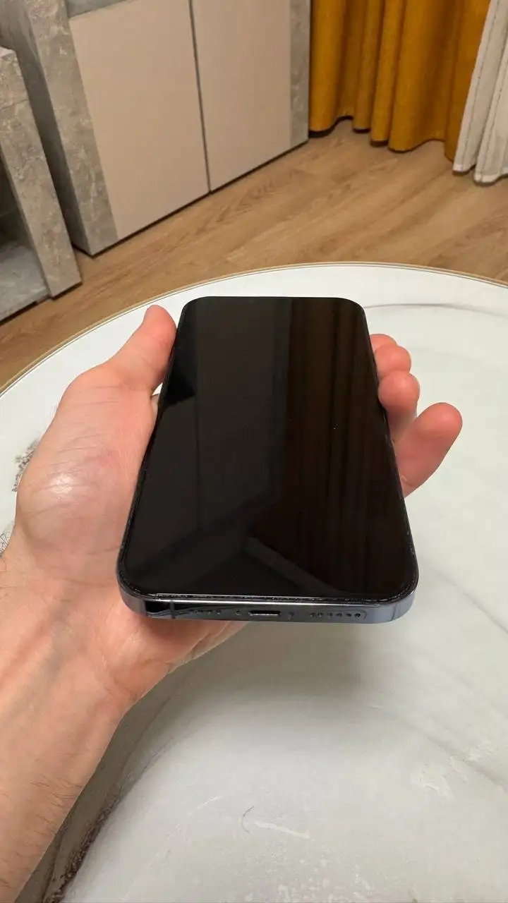 Продаю iPhone 13 Pro Max - Электроника в Екатеринбург