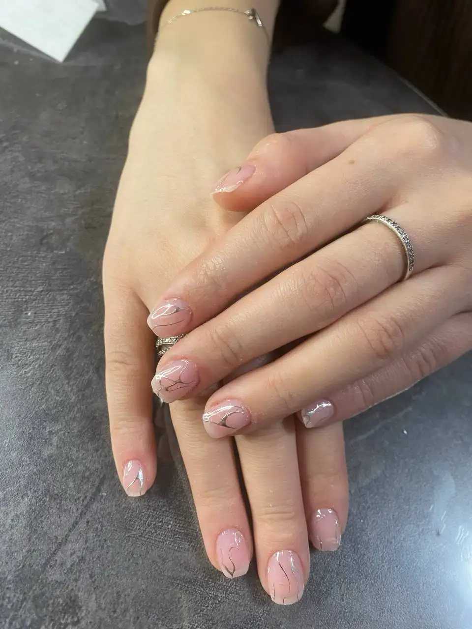Нужны модели на маникюр - Красота и здоровье (Услуги) в Екатеринбург