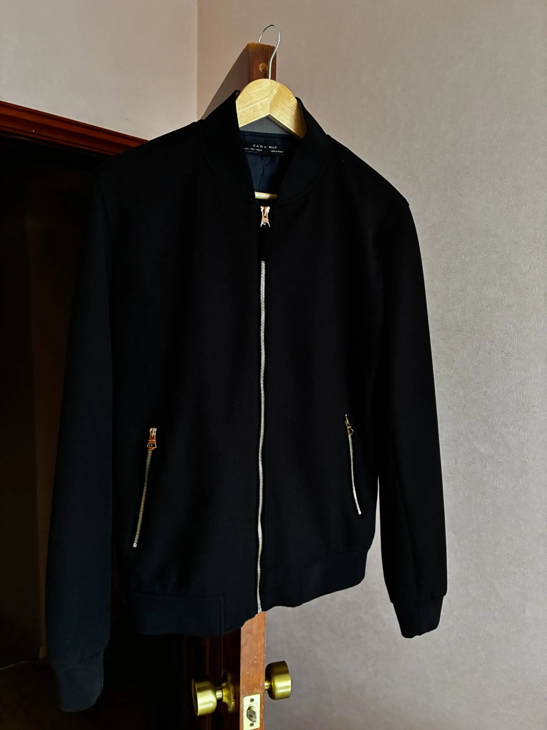 Мужская ветровка Zara, размер M - Верхняя одежда (Одежда) в Екатеринбург