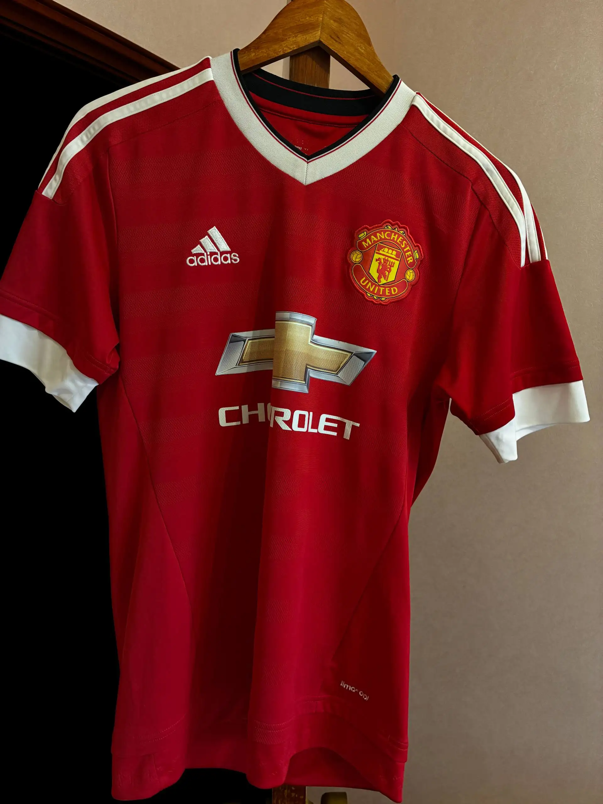 Футболка Манчестер Юнайтед размер M - Футболки (Одежда) в Екатеринбург