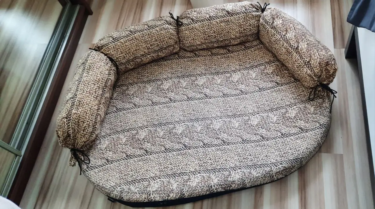 Лежанка-диван для собак - Товары для животных (Для дома и дачи) в Екатеринбург