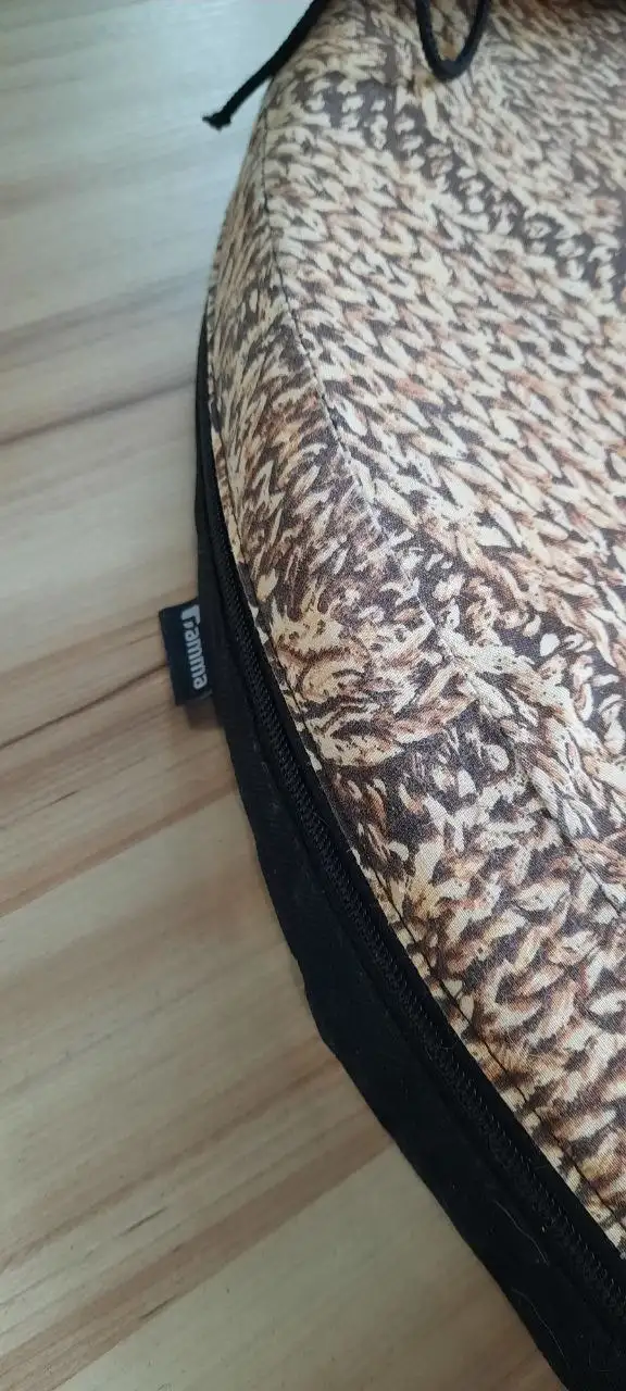 Лежанка-диван для собак - Товары для животных (Для дома и дачи) в Екатеринбург