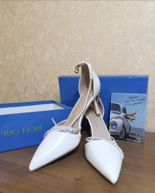 Туфли RIO FIORE белые на шпильке - Платья и топы в Екатеринбург