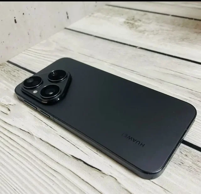 Huawei Pura 80 256 ГБ черный - Электроника в Екатеринбург