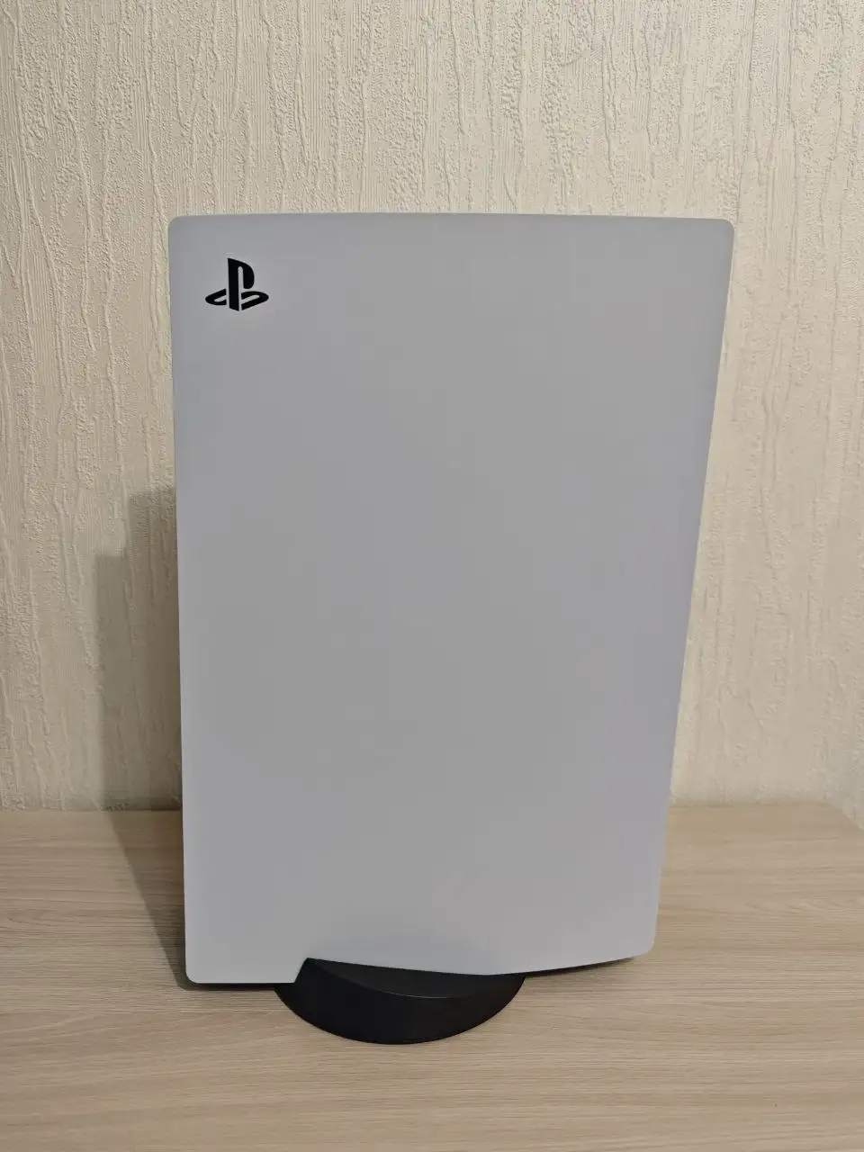 Продаю Playstation 5 - Игры и приставки (Хобби и отдых) в Екатеринбург
