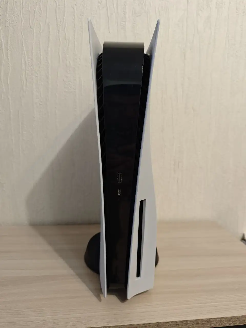 Продаю Playstation 5 - Игры и приставки (Хобби и отдых) в Екатеринбург