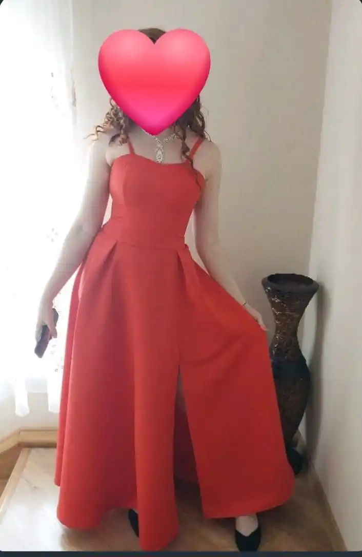 Продажа вечернего платья - Одежда в Уссурийск