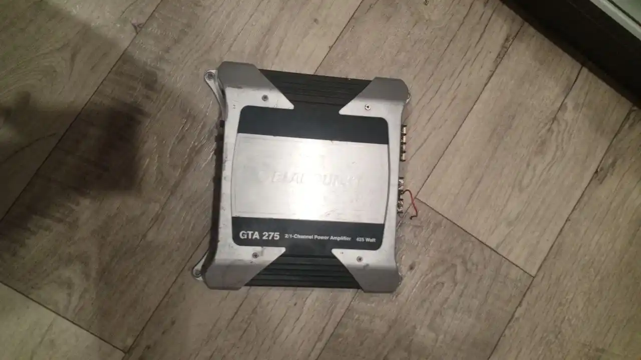 Усилок на саб