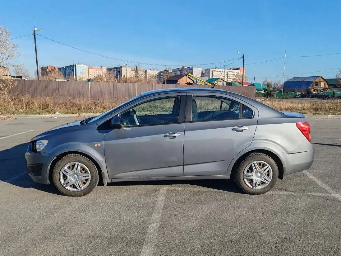 Chevrolet Aveo 2013 года