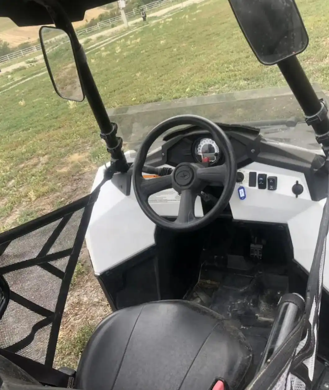 Продам багги Polaris Sportsman Ace 325