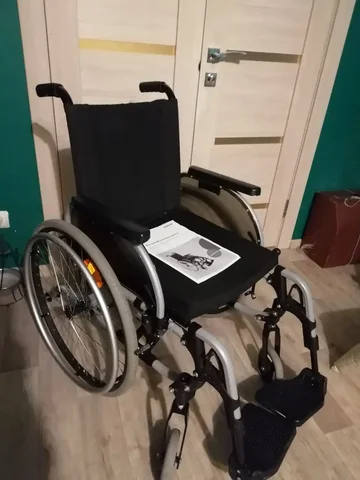 Продам кресло в отличном состоянии после травмы - Товары для детей в Тюмень