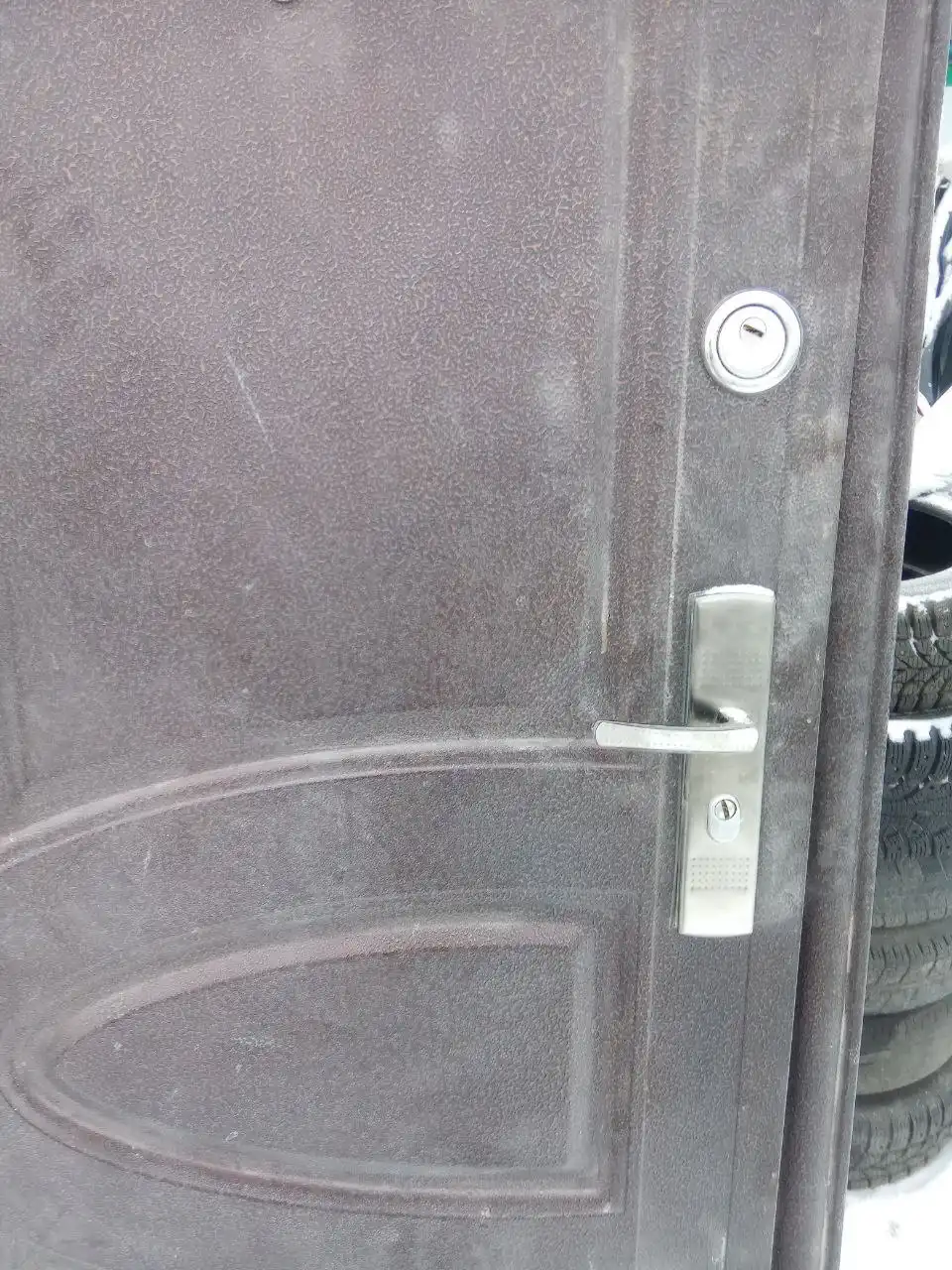 Продажа металлической двери