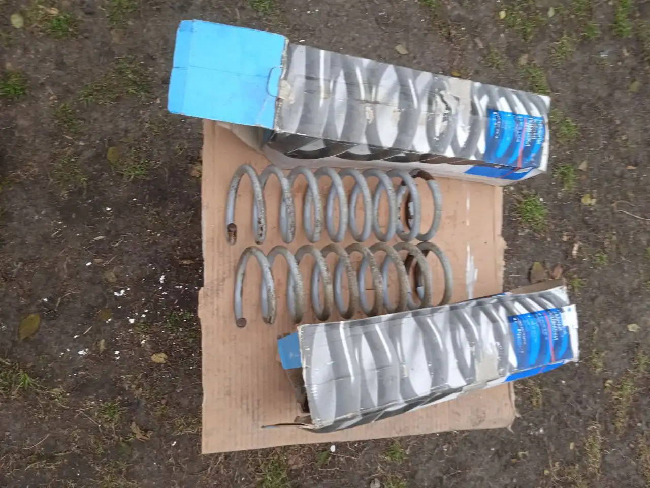 Пружины задней подвески для автомобиля Приора