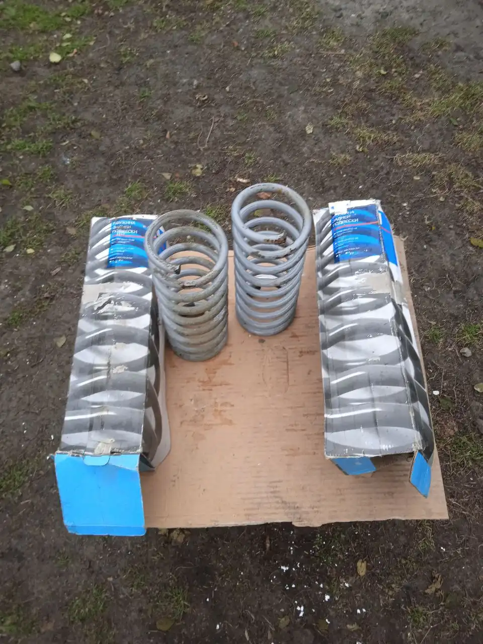 Пружины задней подвески для автомобиля Приора