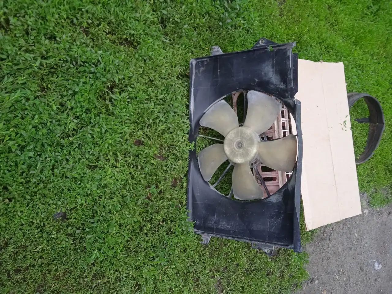 Вентилятор обдува от автомобиля Нива