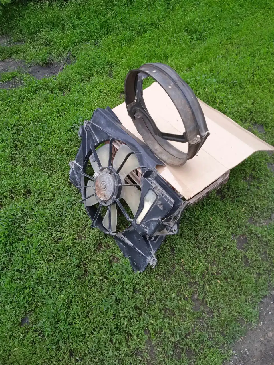 Вентилятор обдува от автомобиля Нива