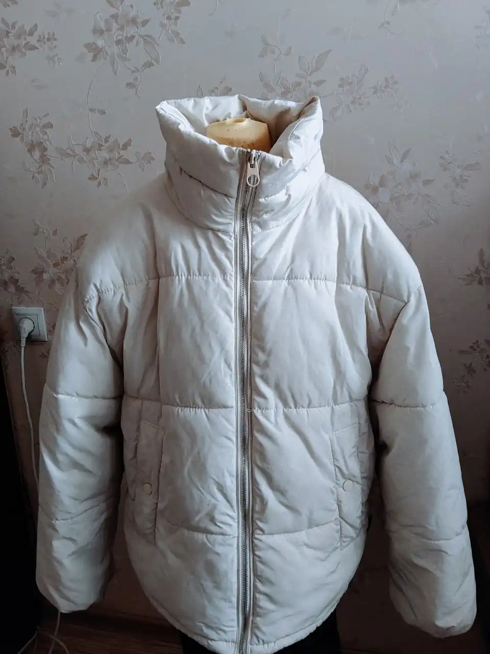 Продажа б/у одежды и аксессуаров в Тюмени