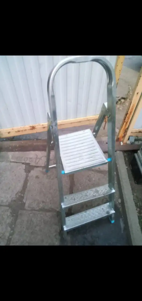 Продам стремянку в Тюмени - Для дома и дачи в Тюмень