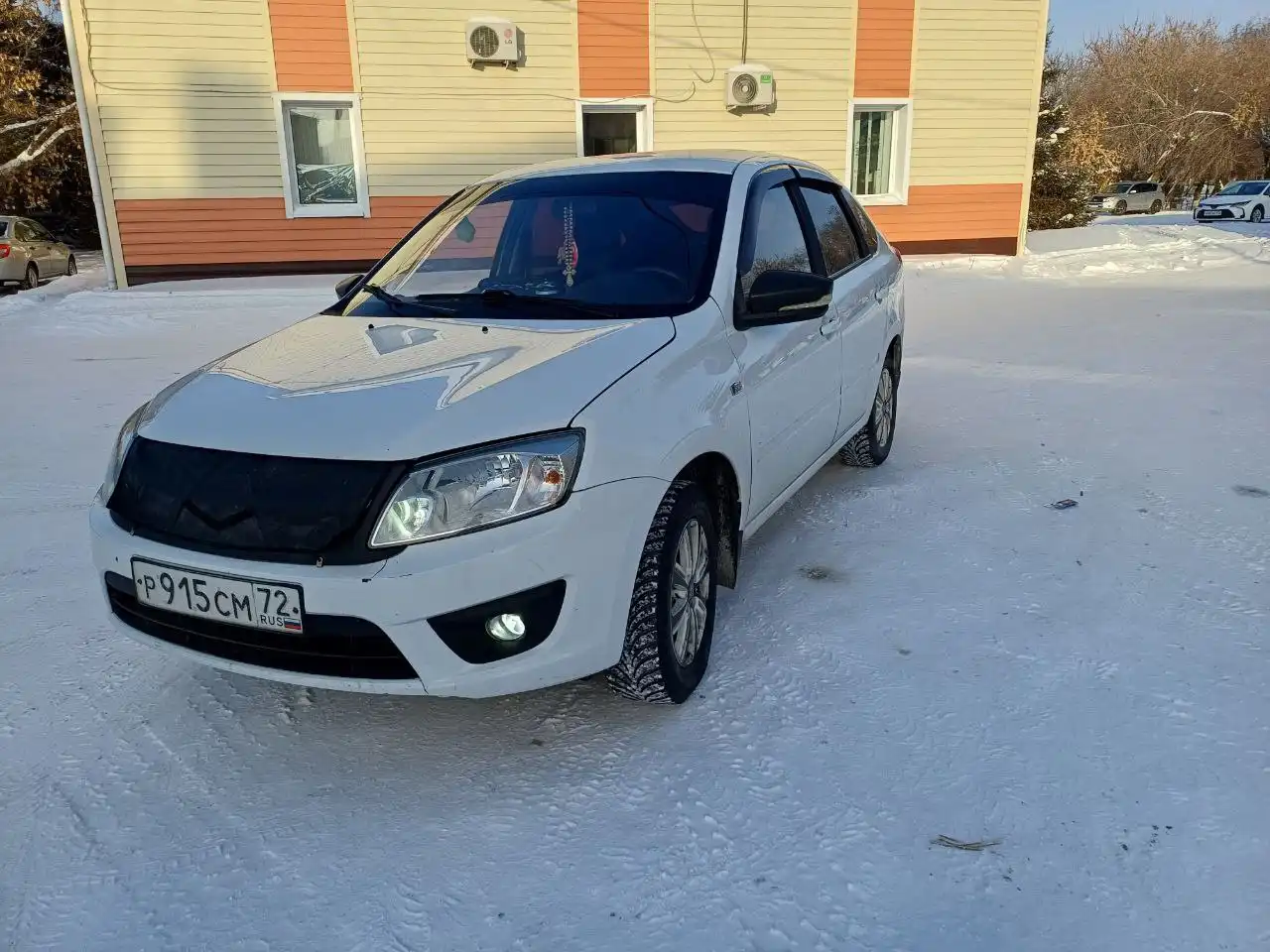 Продам Ладу Гранту 2015 года - Легковые автомобили (Авто) в Тюмень