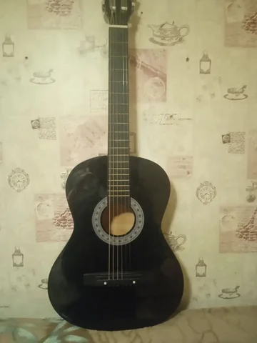 Продам классическую гитару - Сад и огород в Тюмень