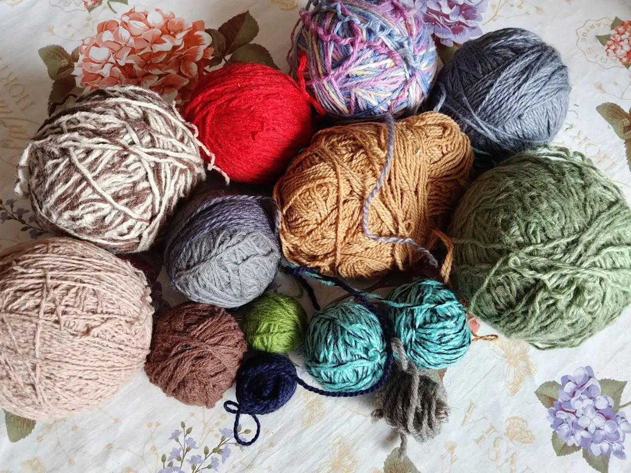 Пряжа для вязания - Рукоделие (Хобби и отдых) в Тюмень