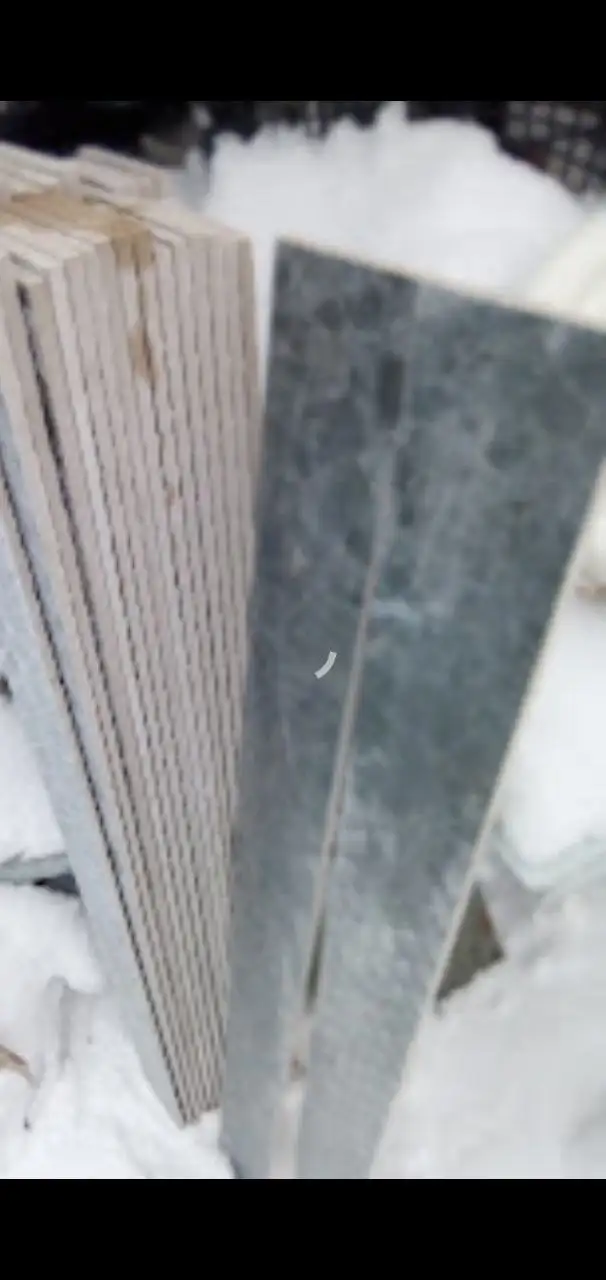 Дверь решетчатая и плинтус керамогранит - Для дома и дачи в Тюмень