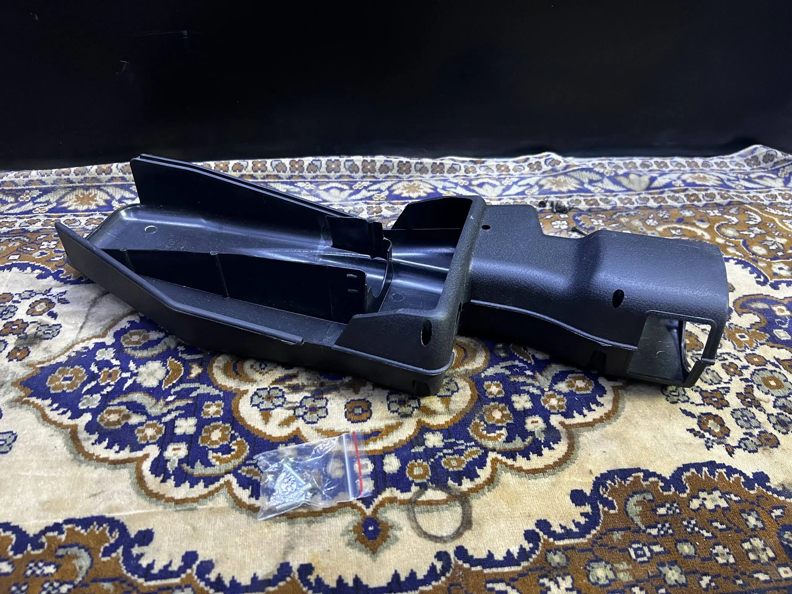 Запчасти новые и почти новые в Тюмени - Автозапчасти (Запчасти) в Тюмень