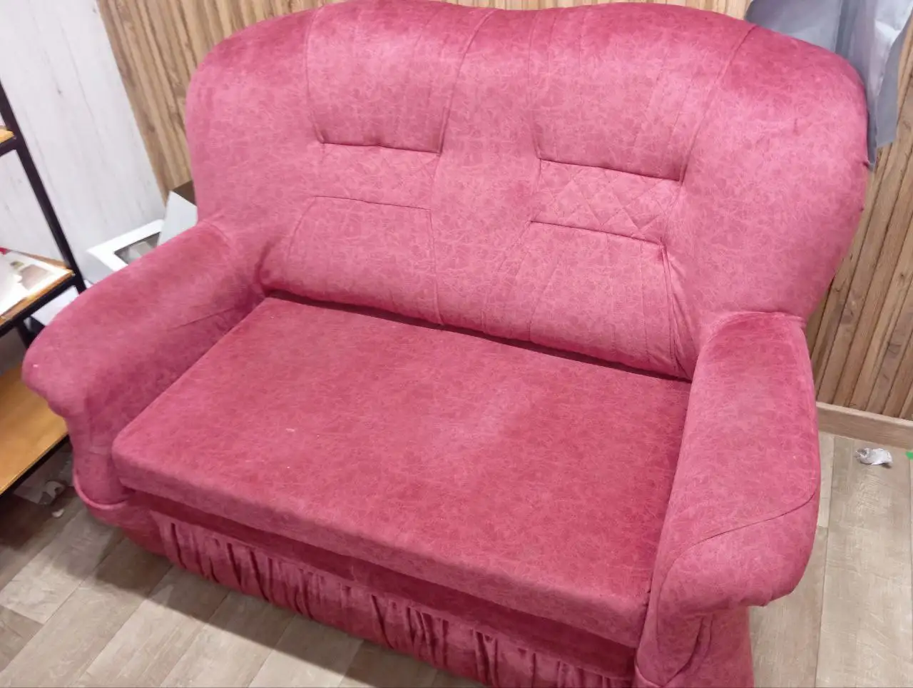 Продажа двух раскладных диванов в хорошем состоянии - Мебель (Для дома и дачи) в Тюмень