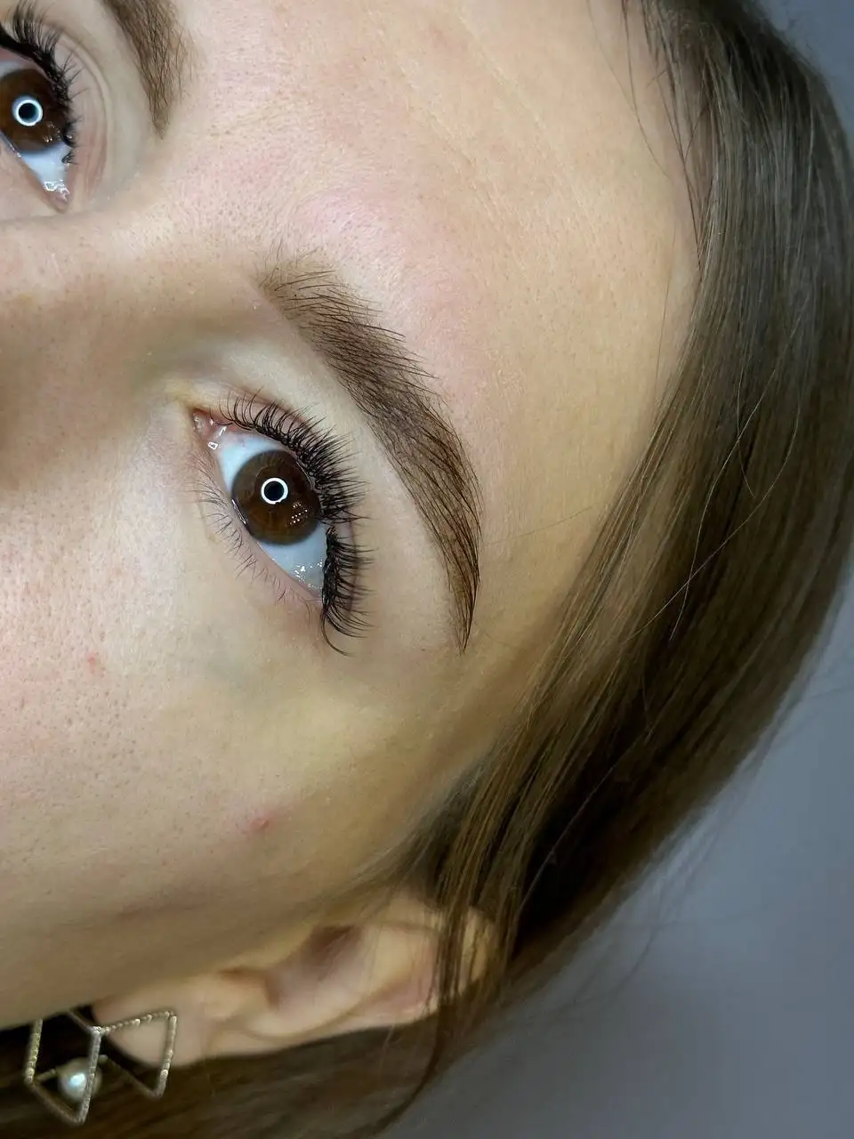 Услуги по бровям и ресницам в Тюмени - Услуги по бровям и ресницам (Красота и здоровье) в Тюмень