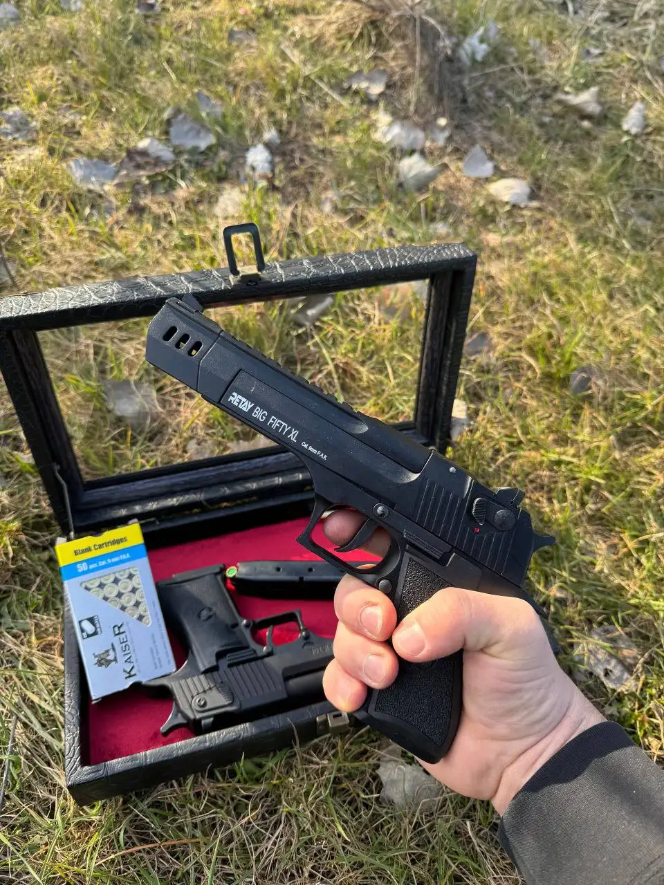 Подарочный набор Desert Eagle (охолощённый сигнальный) - Сигнальное оружие (Хобби и отдых) в Тюмень